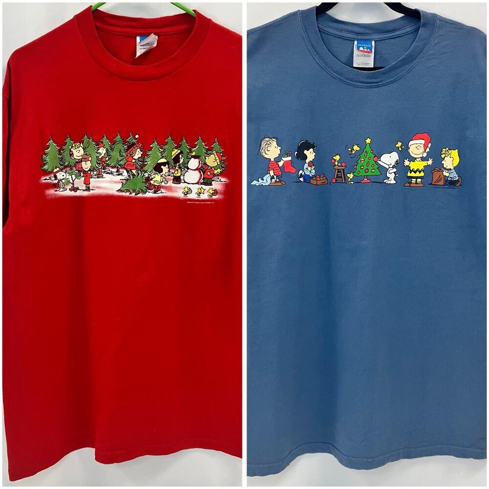 Lot of 2 Peanuts Christmas T-Shirt Mens Large Charlie Brown Red Blue 100% Cotton